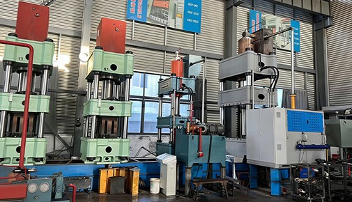 In the process of manufacturing workpieces, hydraulic presses have deformation resistance for each workpiece